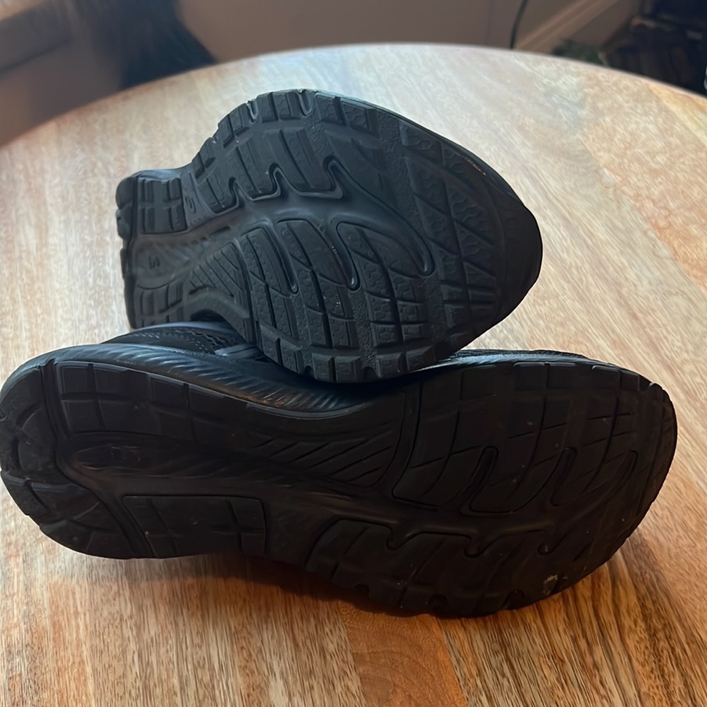 🔥ASICS SNEAKERS🔥 - Picture 5 of 8